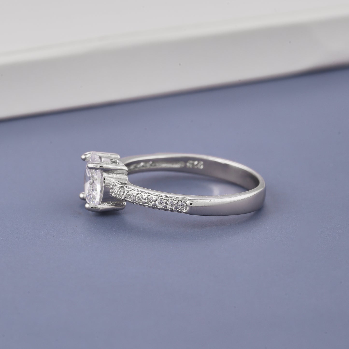 Ladies White Oval One Diamond Ring