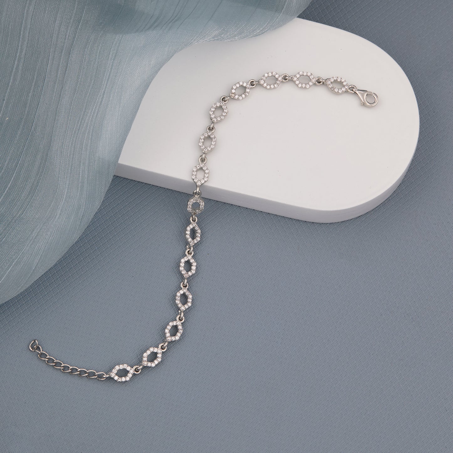 Silver Ladies Braclate