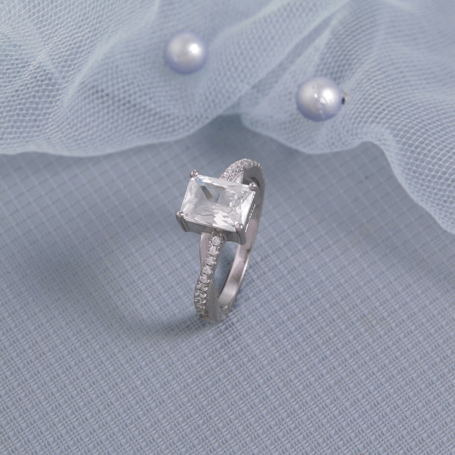Ladies Square Ring