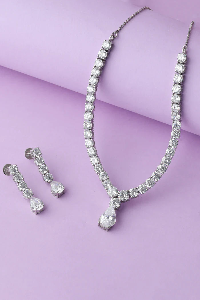 4 Jewelry Trends to Follow This Christmas