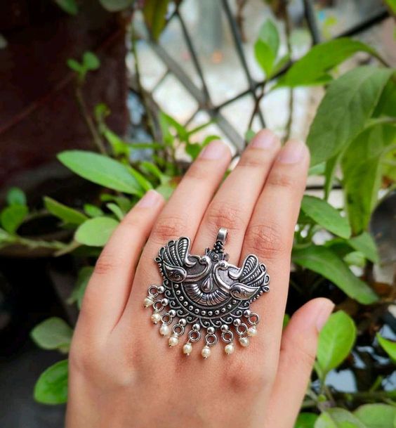 Navaratri Rings The Ultimate Guide to Choosing Navratri Women’s Rings: Discover Stunni ...
