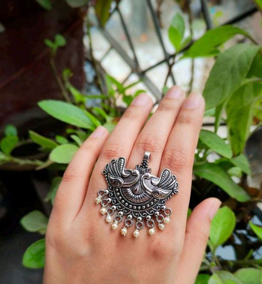 The Ultimate Guide to Choosing Navratri Women’s Rings: Discover Stunning Alternatives to Eevee Silver
