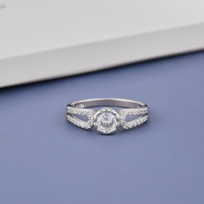 Ladies White Round Stone Diamond Ring