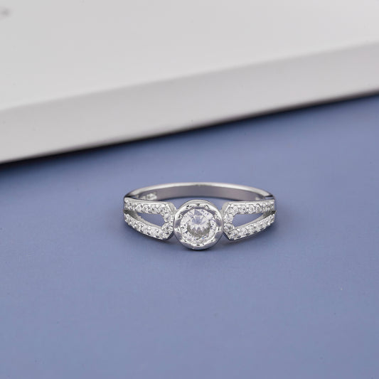 Ladies White Round Stone Diamond Ring