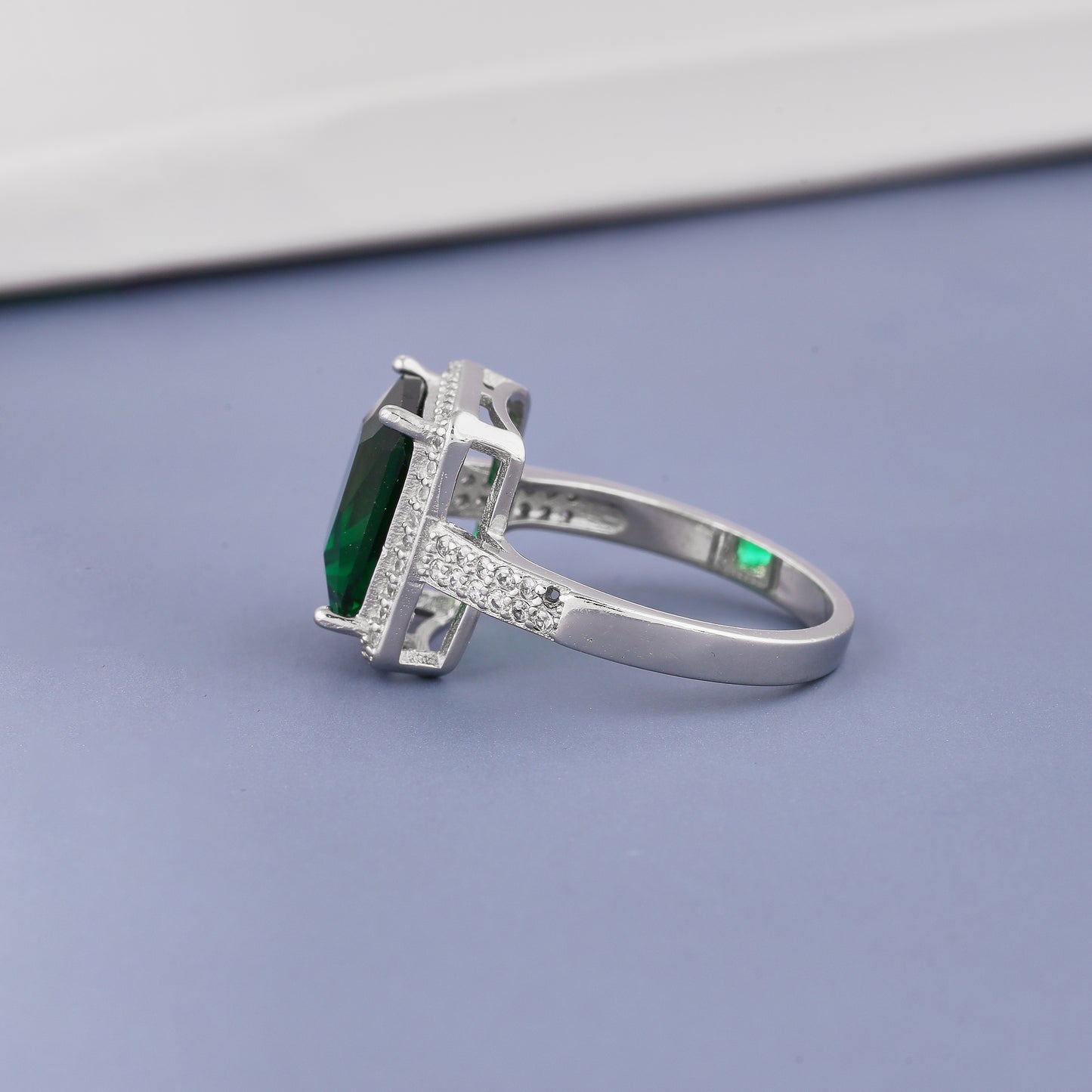 Ladies Square Green Stone Diamond Ring