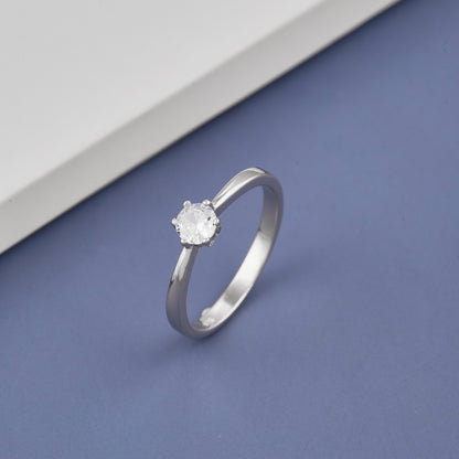 Ladies White Round Stone Diamond Ring