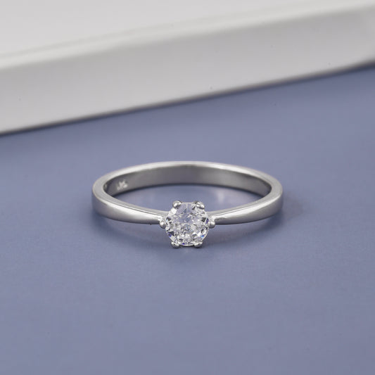 Ladies White Round Stone Diamond Ring