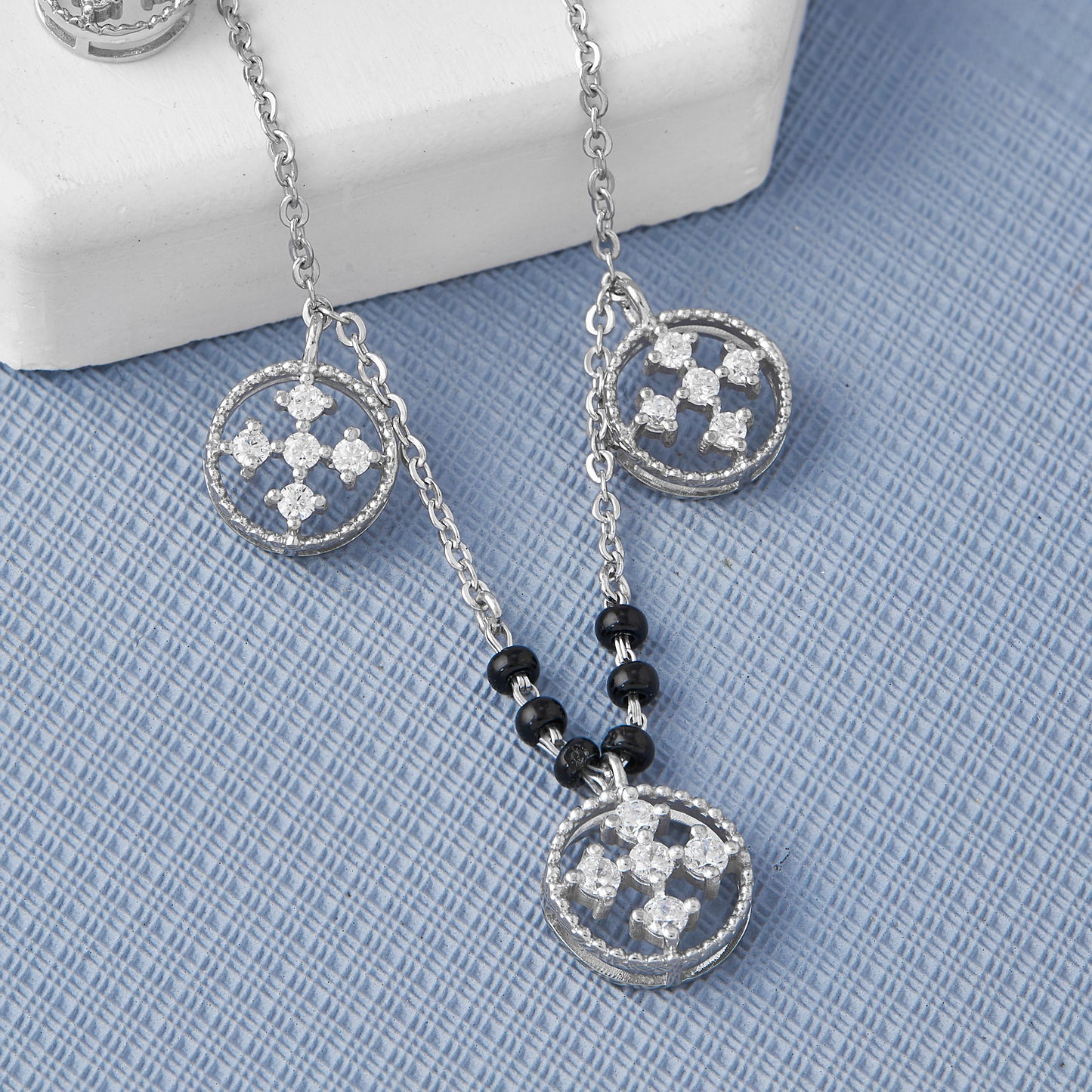 Round Hangling Mangalsutra