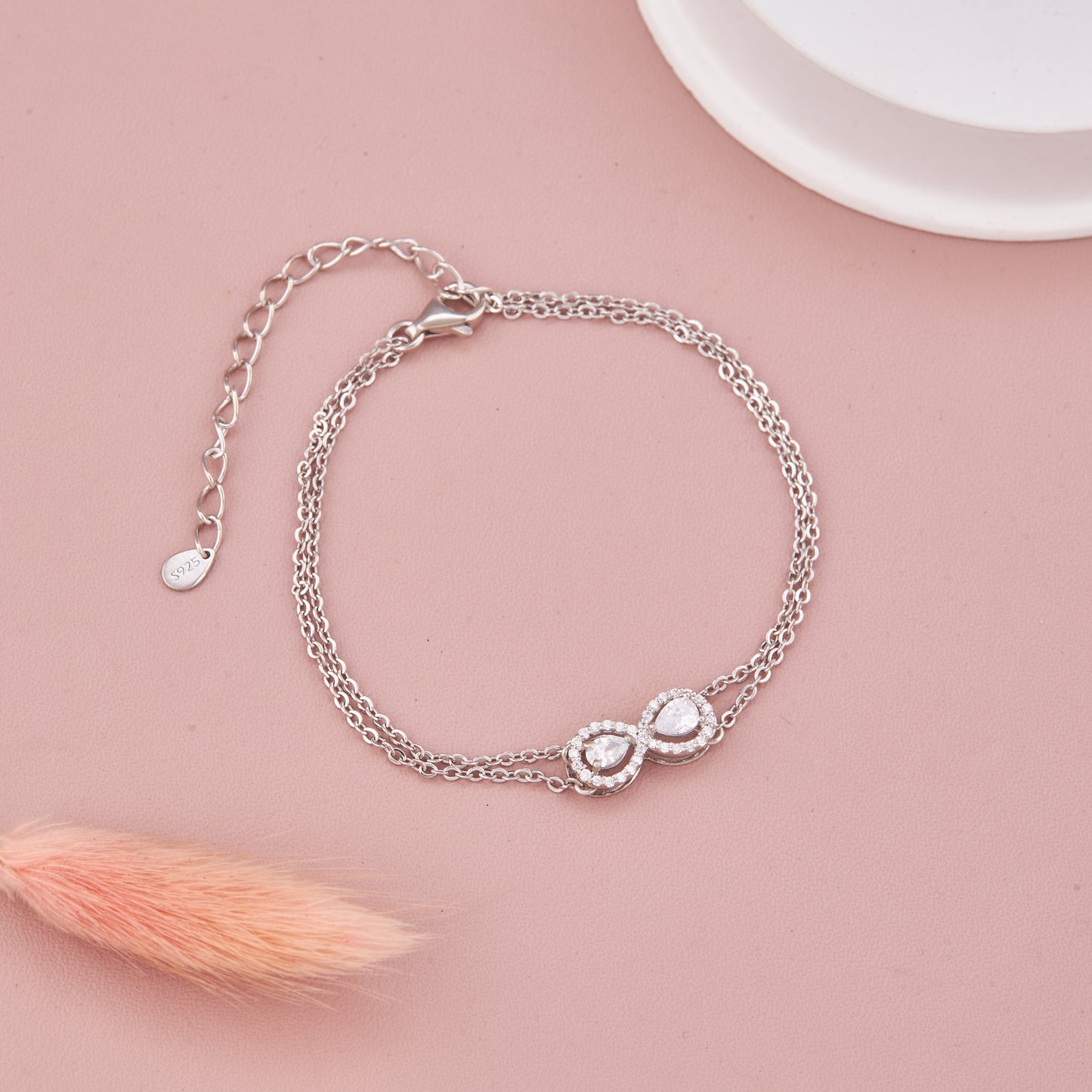 Infinity Ladies Braclate