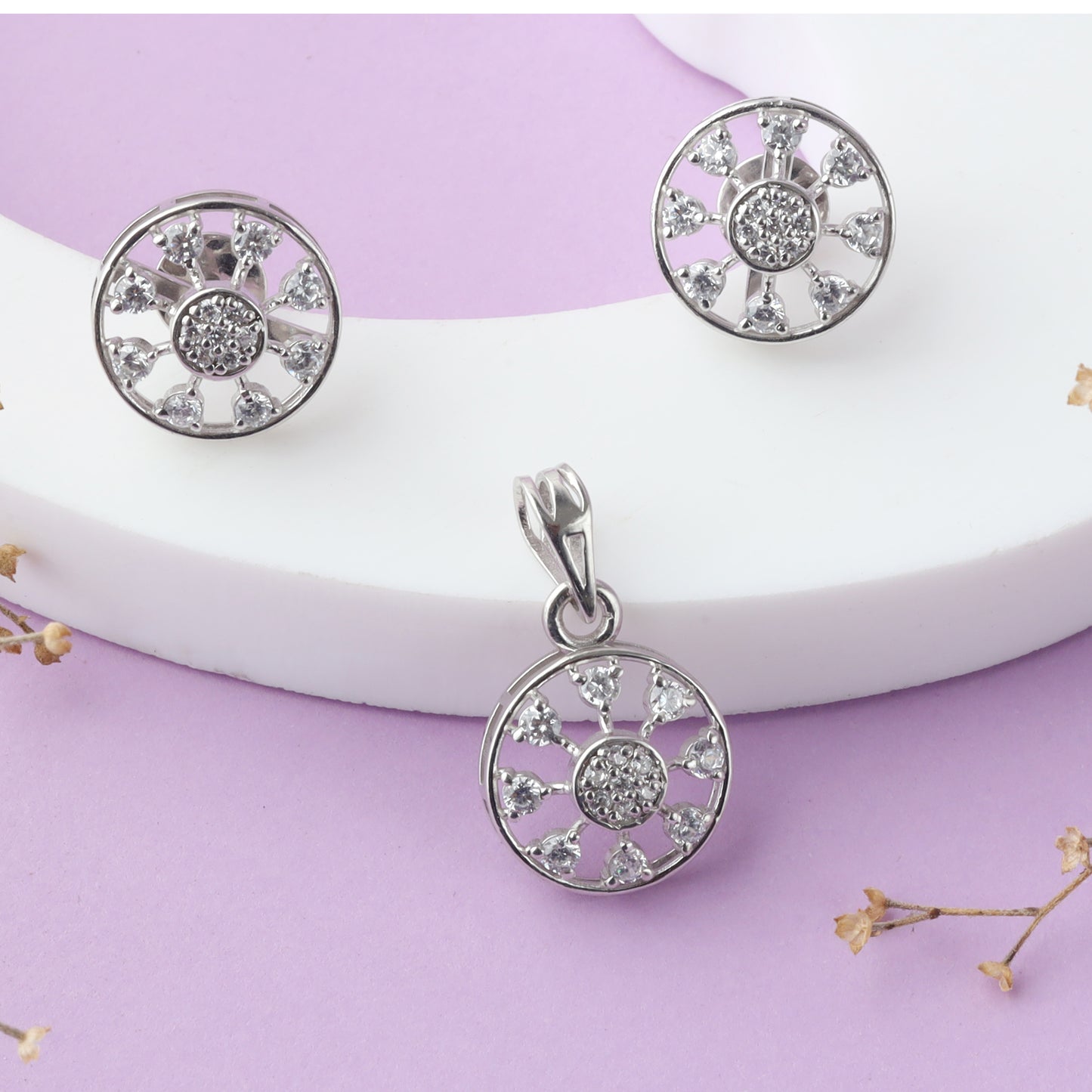 Silver Chain Pendant