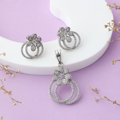 Silver Flower Chain Pendant