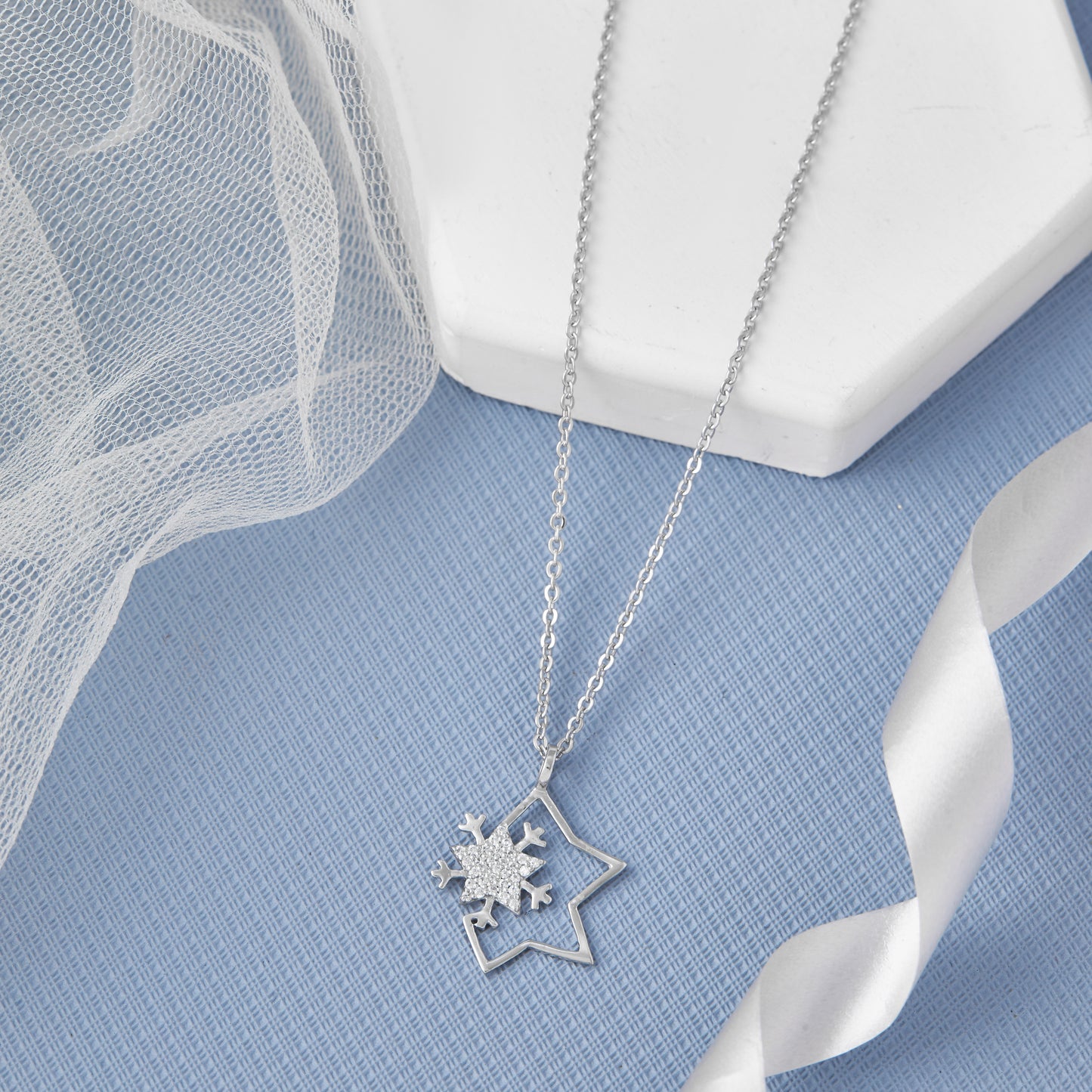 Snowflake Star Chain Pendant