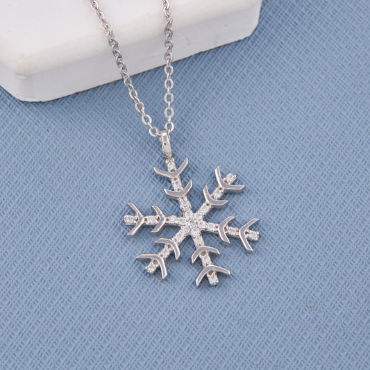 Frozen Snoeflake Chain Pendant