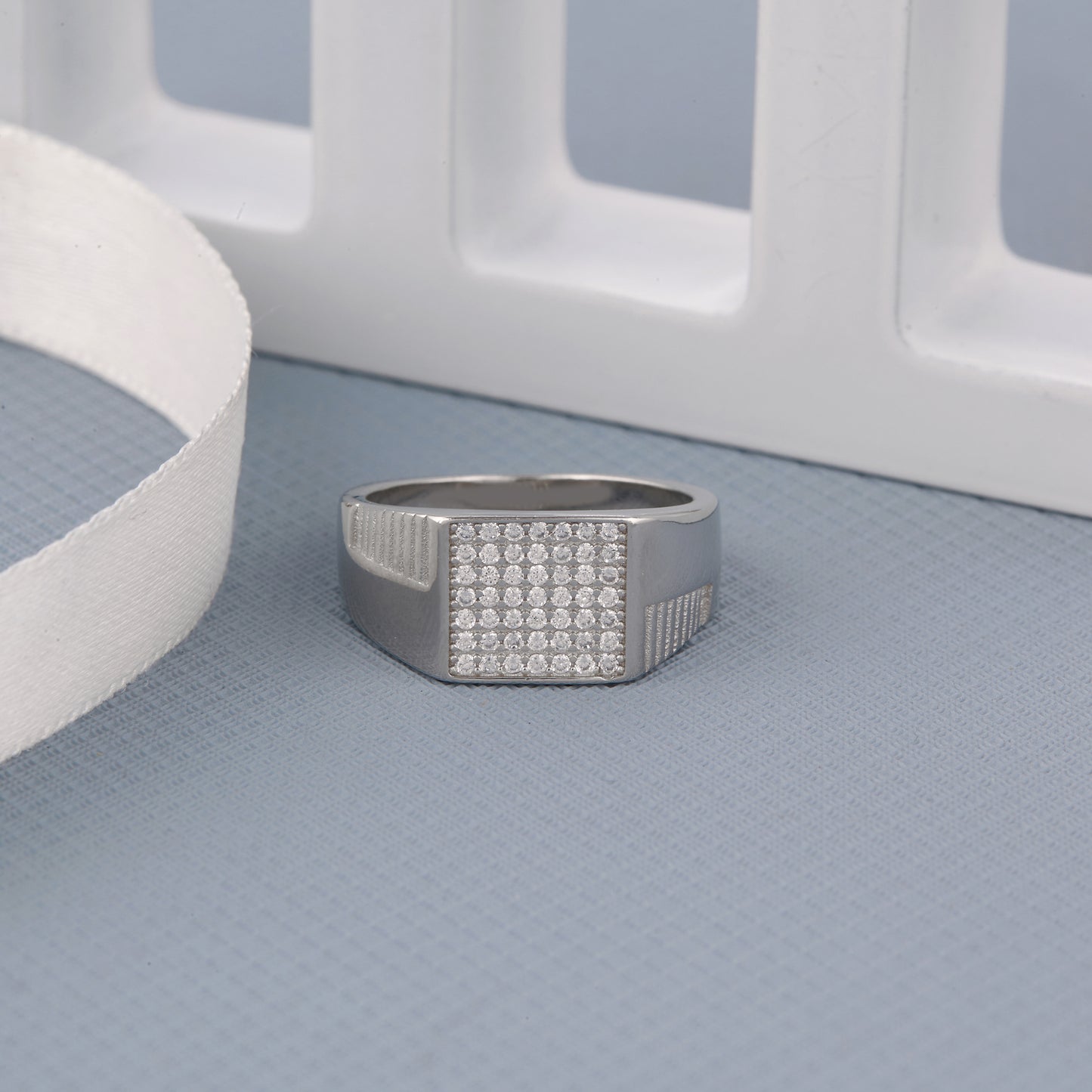 Casual Men's Diamond Ring