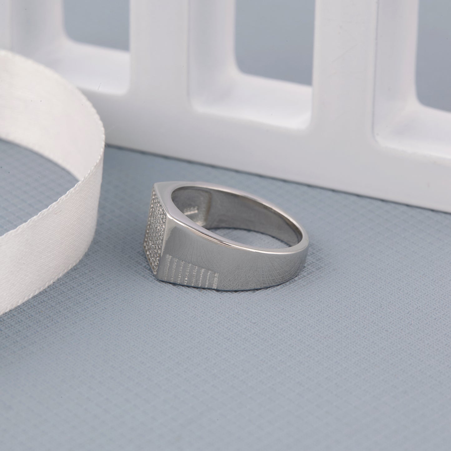 Casual Men's Diamond Ring