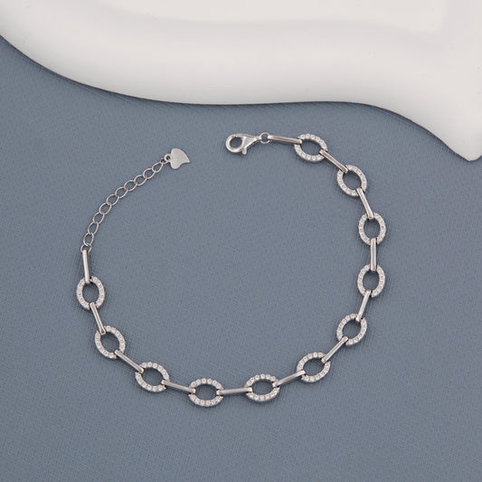 Simple Ladies Bracelate