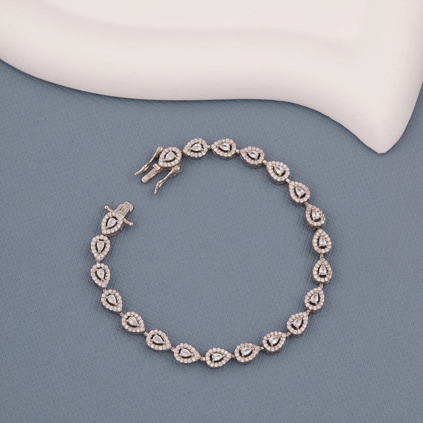 Ladies Tennis Braclate