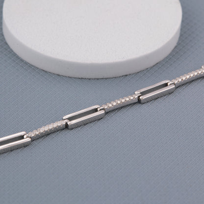 Simple Ladies Bracelate