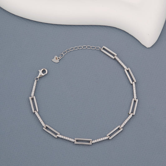 Simple Ladies Bracelate