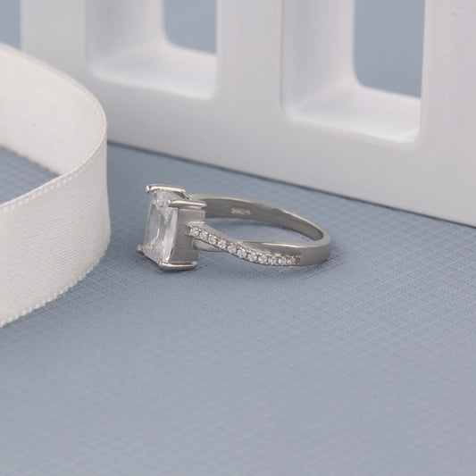 Ladies Square Ring