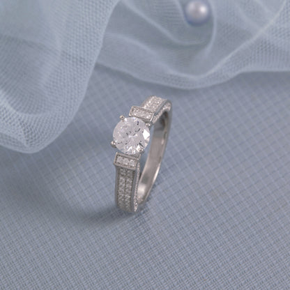 Ladies Solitaire Ring