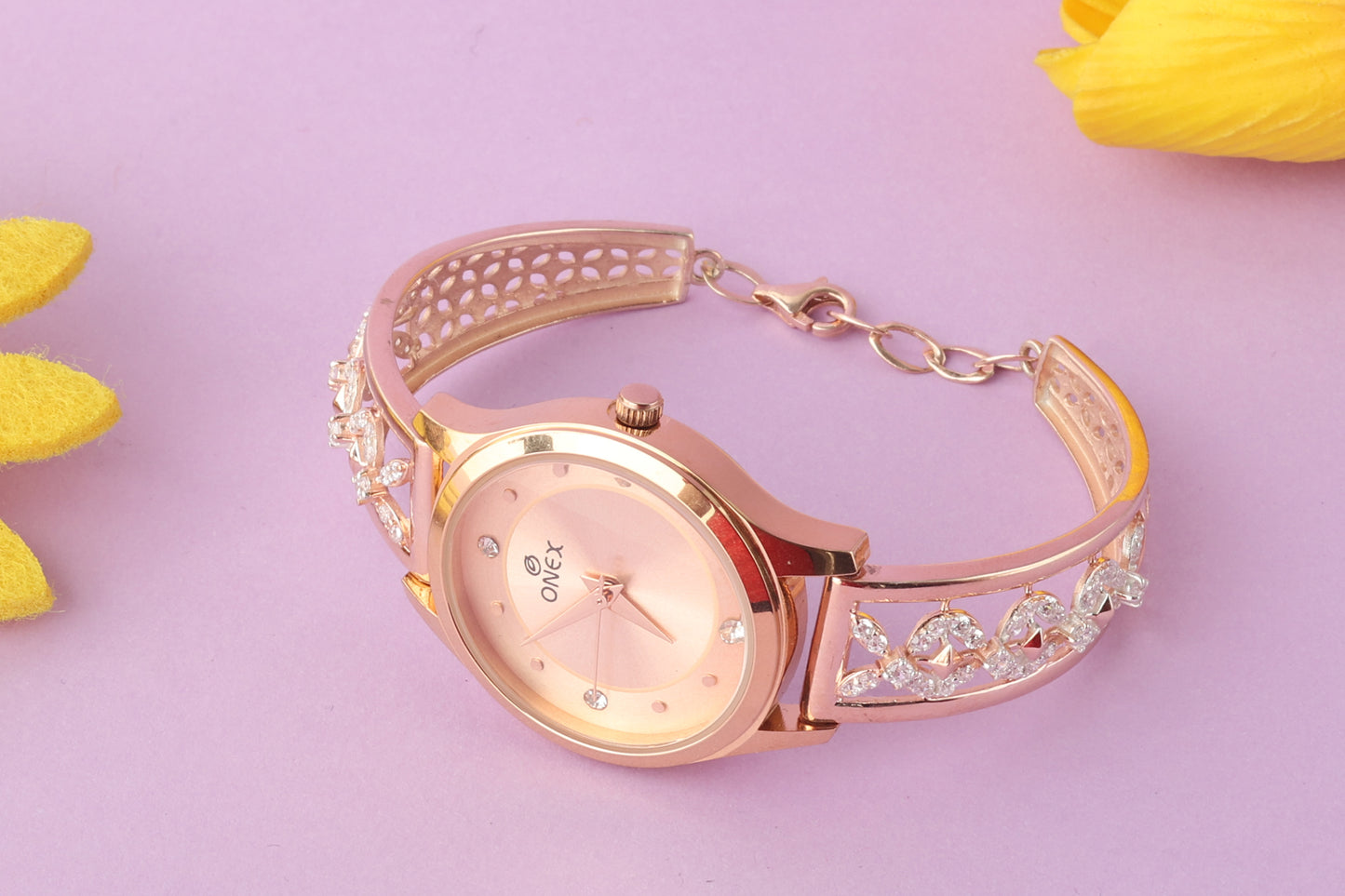 Diamond Dazzle Timekeeper