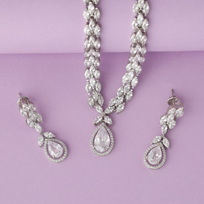 Unique Diamond Dazzle Necklace