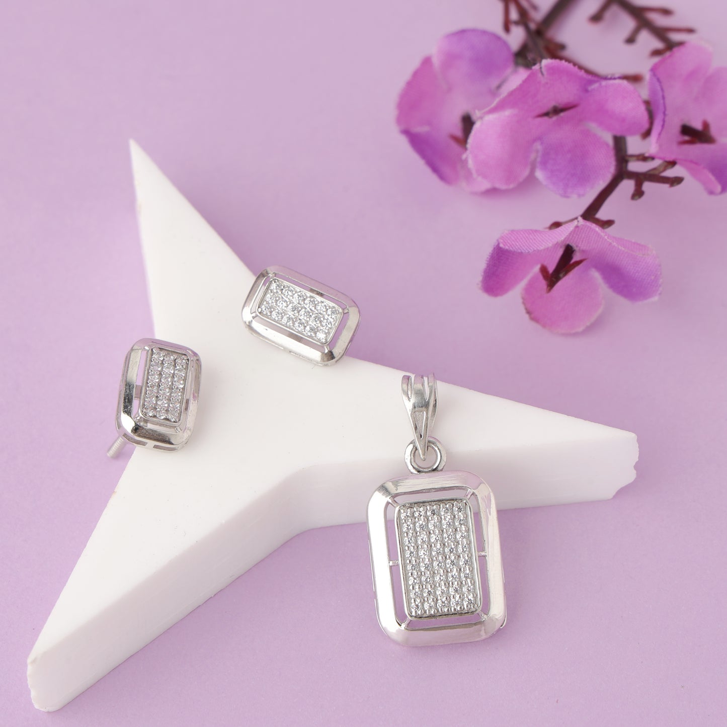 Starlight Sparkle Pendant