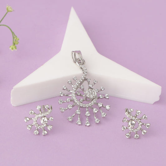 Diamond Delight Chain Pendant